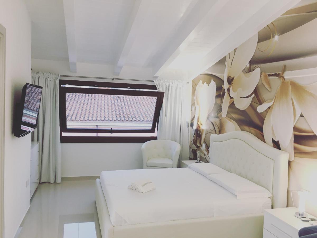 Barrile's Guest house Olbia